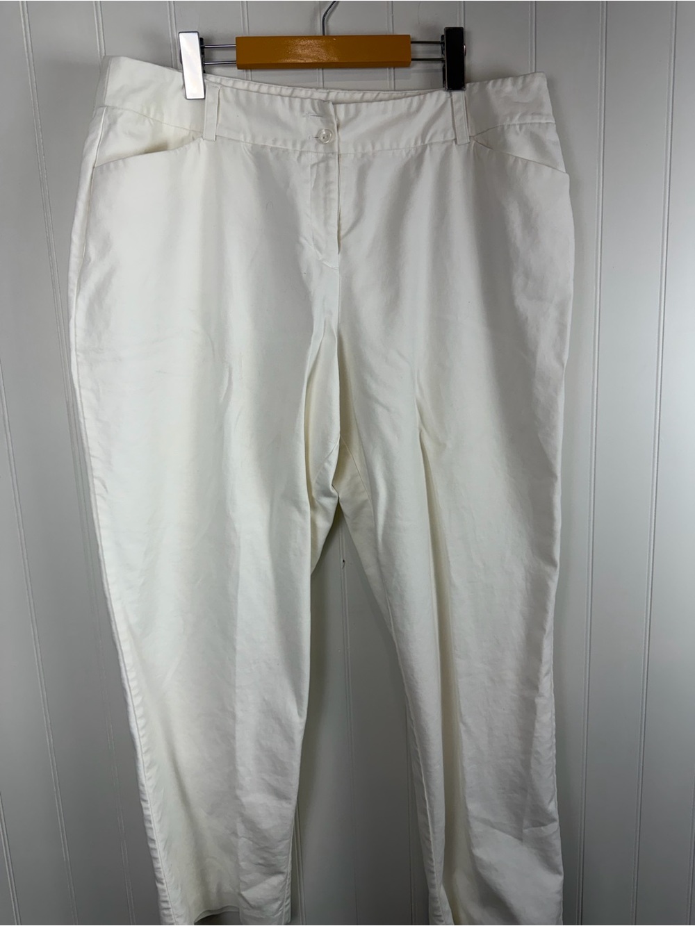 Penningtons Rome Fit White Stretch  Straight Leg Pants Size 18 Coastal Summer